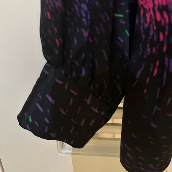 Multicolor Women's Silk Blouse - Picture 4 of 6